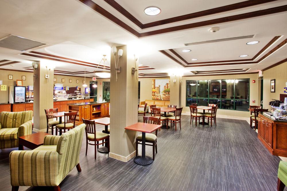 Holiday Inn Express & Suites Macon - I-475 By Ihg Luaran gambar