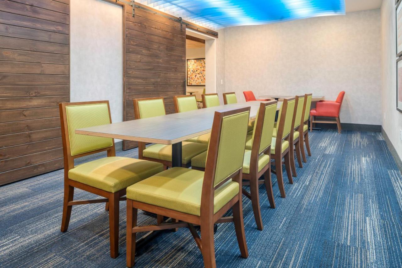 Holiday Inn Express & Suites Macon - I-475 By Ihg Luaran gambar